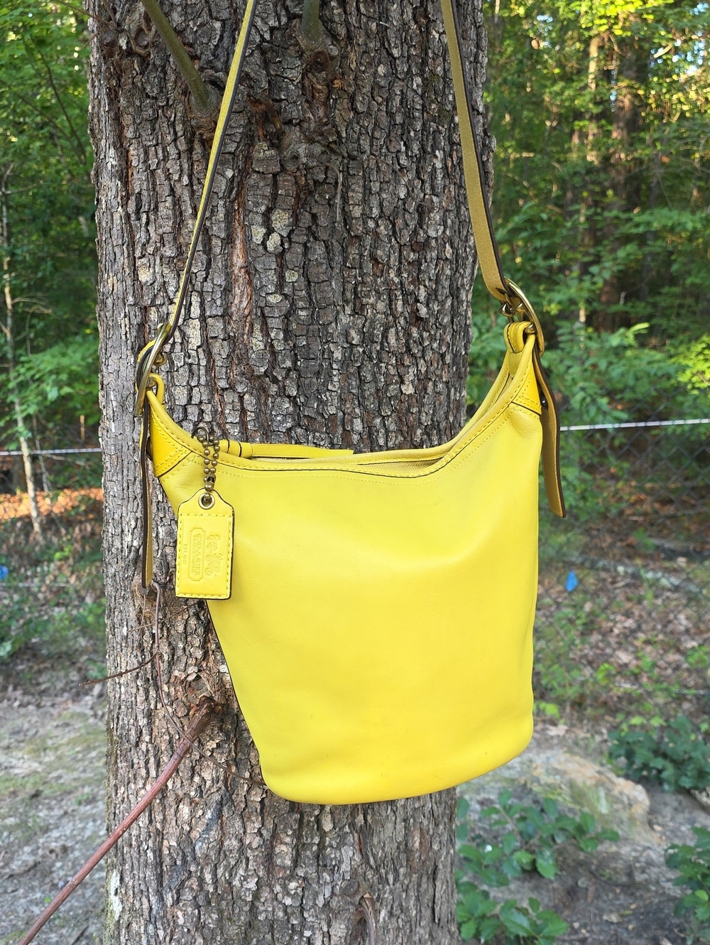 Coach Canary Yellow Bleecker Bucket Bag #11422 Y2K Vintage